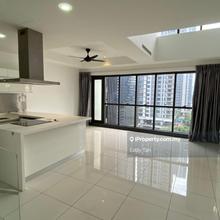 M City Duplex Unit 2 Rooms 2 Baths For Sale in Ampang Hilir near KLCC
