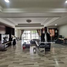 Large land semi d near kdca penampang