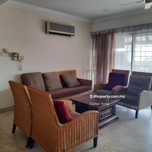 Penthouse fully furnished unit is available for rent now !
