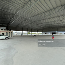 Clean Span factory in Puncak Alam with large open floor space 