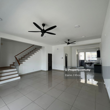 Setia Bayuemas (Kota Bayuemas) 2sty 22x70 for rent