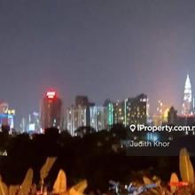 Sri Tunku, Low Density