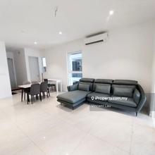 Well Maintain Reno Fully Furnished Mid Floor Nice View Long Balcony