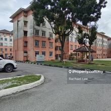 Pangsapuri Suria, Taman Kinrara, Medium Floor, Partially Furnished