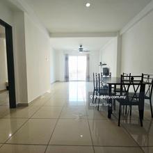 Low Floor, Original Unit, 2 Parking Bays, Good Location