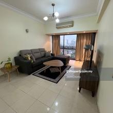 Newly Refurbished Unit