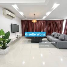 Gurney Paragon Full Furnish Renovated Well Maintain