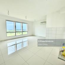 Corner & New Unit , Mirai Residence 3room 2bath , Kajang 2 Full Loan