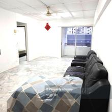 High Floor with New Lift Pangsaria Apartment Unit for Sale