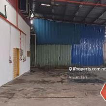 Tmn Klang Utama, Klang @ Detached Factory