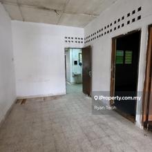 Terrace house for Sale