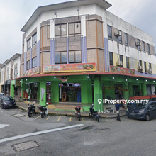 Saujana Utama 3 1st floor corner shop for rent!