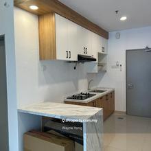 Studio unit with balcony