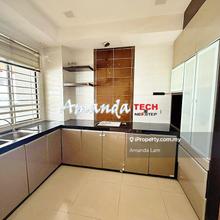 3 storey guarded house for Sale