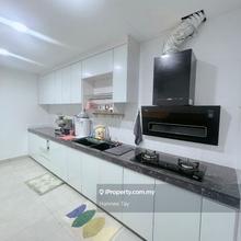 Riverville high floor for rent