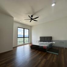 Sqwhere Sungai Buloh Big Master Room