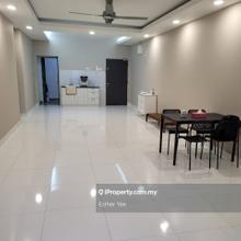 Move in Condition - Low Floor - 1394 sqft - 4r2b