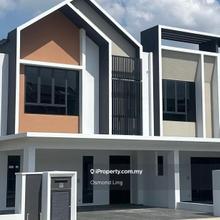 Nearby klia New 2 storey first house 100% loan last 6 unit