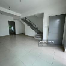 Cozy Diamond Garden End Lot 2 Storey House In Taman Intan Dengkil
