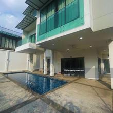 Selayang Bungalow House