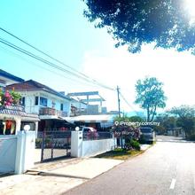 2 Entrance, Corner Semi D