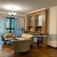 Landed property feel, lush greens, ground floor 