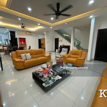 Beatiful renovated 2sty zero lot bungalow kemuning utama