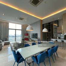 Penthouse with KLCC View, Come with Private Pool and Garden, ID Design