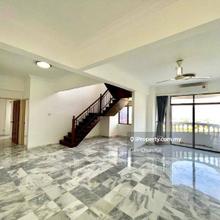 Desa Tanjong Penthouse @ Tanjung Tokong seaview near gurney