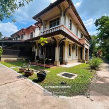 Tip Top Renovated P14 Terrace House 