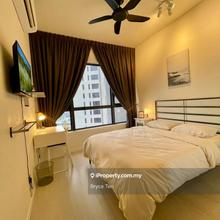 Medium room for rent!
