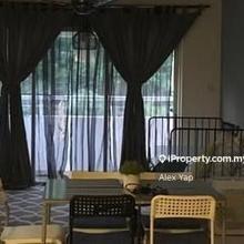 Corner Unit!! Good Condition!! Good ROI!!