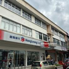 Rare Unit Facing Main Road