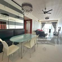 Priced to sell, well maintained unit. View to appreciate
