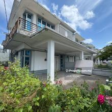 2 Storey Semi D Cluster @ Royal Ivory 2 Sp 10 ,Bandar Saujana Putra 