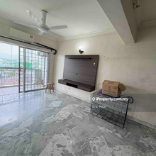 Sri jinjang apartment for rent ,partially furnished ,1 carpark
