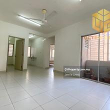 Below market Bandar Botanic Akasia apartment basic for rent near kesas