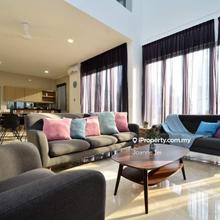 Fully Furnished bungalow with lift for Rent