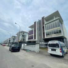 4 Storey Semi-D Light Industry Factory/Warehouse/Corporate Office