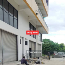 Inanam industrial lot / facing mainroad / good location