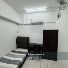 Single Room,Fully Furnished With Aircon
