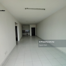 Well Maintained Unit at Amara Residence for Sale