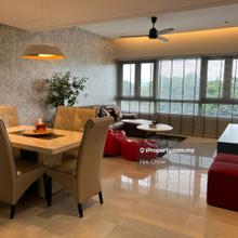 Spacious 2 Bedrooms locate in KL Sentral with Provate lift 