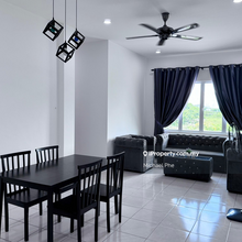 The Vista demak laut apartment for rent