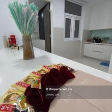 KL - Solaris Dutamas -The Met- Brand new Furniture-Next to Mall & MRT