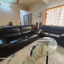 Freehold South Facing 3 Room Apartment near LRT, Mall & Schools