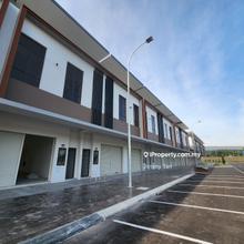 Caledonia Avenue Shop lot @ Kota Puteri Ijok
