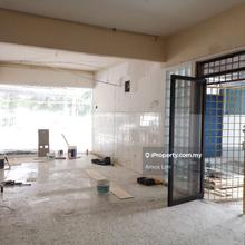 2 Storey Semi D Commercial title Facing main road 