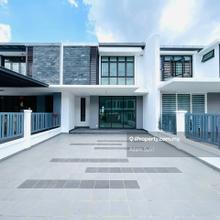 Double Storey Terrace Intermediate House Mutiara Hills, Semenyih