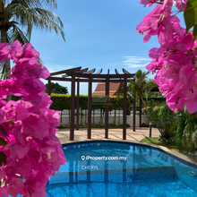 Corner Seaview Terraced House (Private Pool,  Big Manicured Garden)